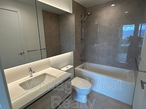 3rd image of 238 Leon Ave #905