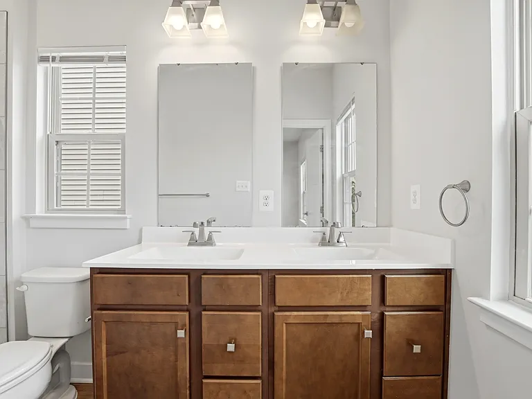 9623 Tall Oaks Rd — Photo 18