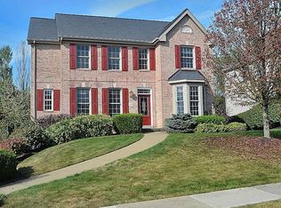 210 Lynhurst Dr, Pittsburgh, PA 15237