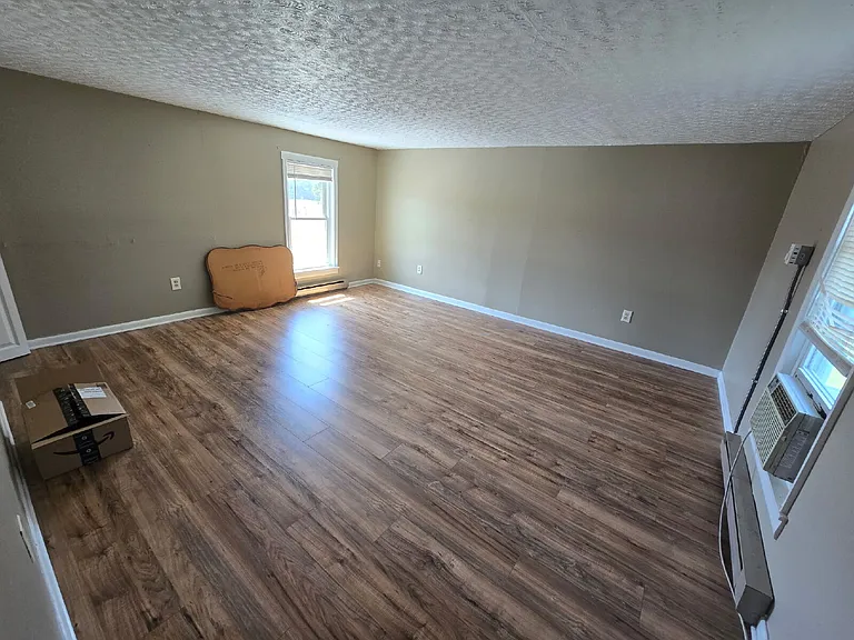 5666 Germantown Rd — Photo 1
