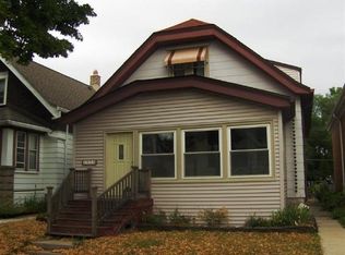 1920 E Bennett Ave, Milwaukee, WI 53207