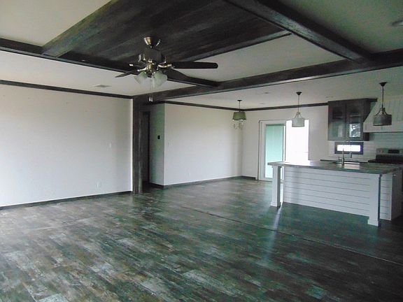 2nd image of 7274 County Road 5211