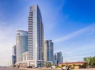 7165 Yonge St #1009, Markham, ON L3T 0C9