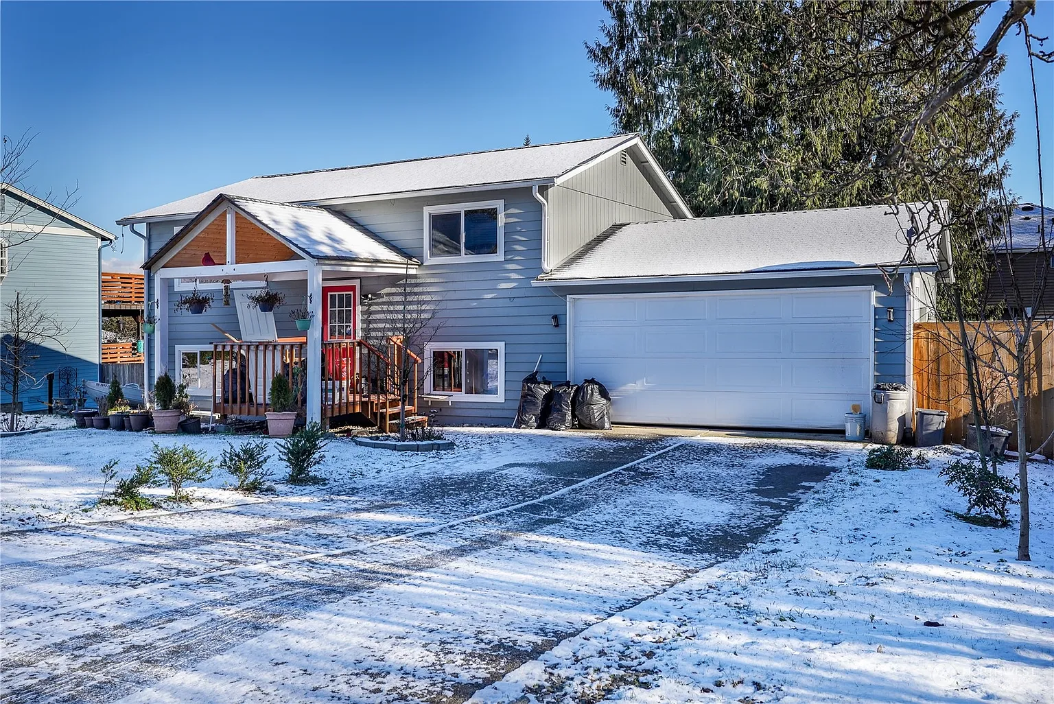 2715 120th Drive NE photo 1