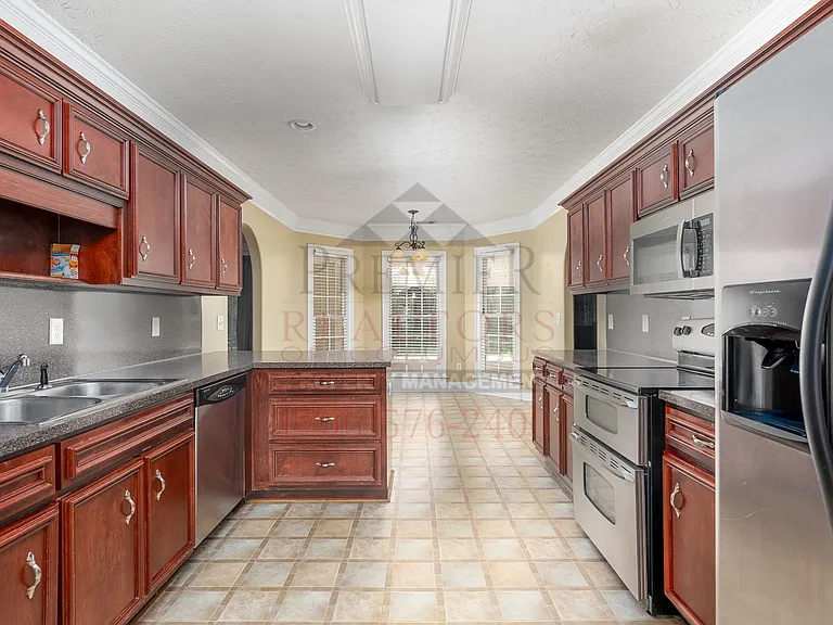 251 Owens Rd — Photo 12