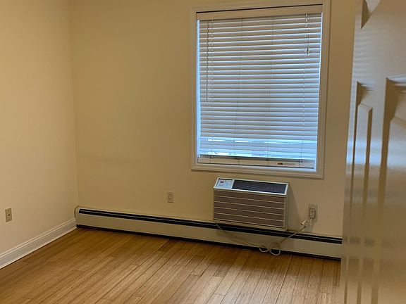 5th image of 135-32 Coolidge Ave #1F