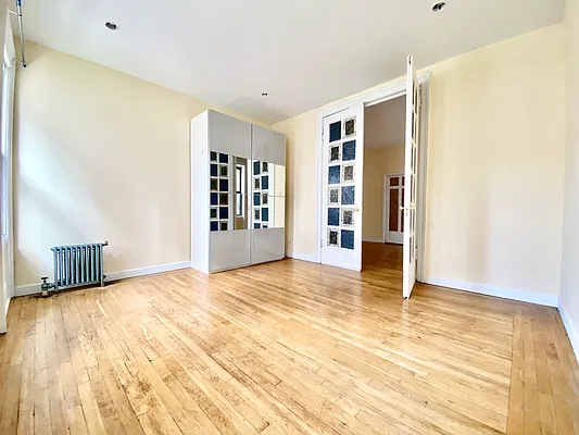 Rented by Bohemia Realty Group | media 4
