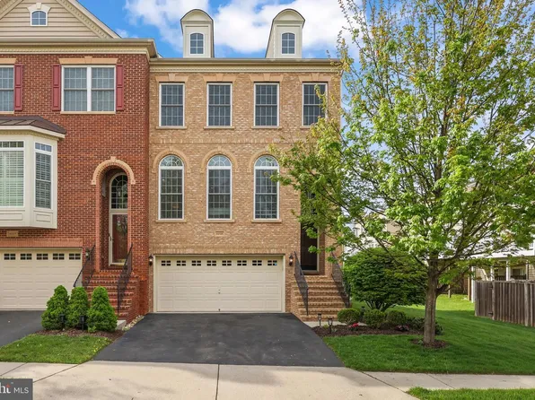 42125 Byrnes View Ter, Aldie, VA 20105