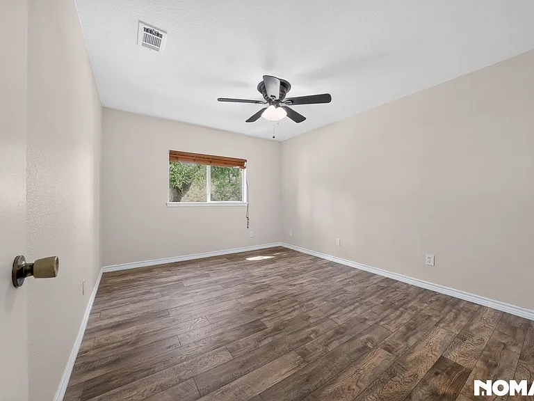 4119 Medical Dr #E203 — Photo 15
