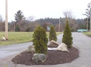 825 NW Rigging St APT 201, Oak Harbor, WA 98277