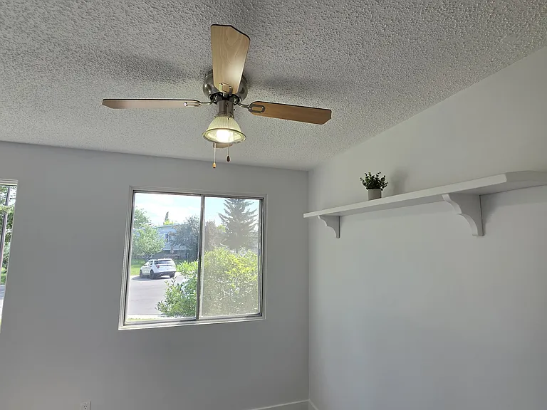 16 Beaver Dam Pl NE #16 — Photo 6