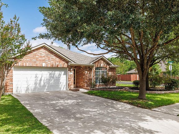 2nd image of 12101 Timber Heights Dr