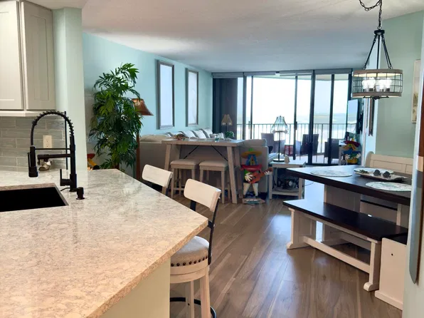 9650 S OCEAN Drive #302, Jensen Beach, FL 34957