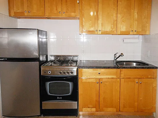 Rented by Awaye Realty Management LLC | media 27