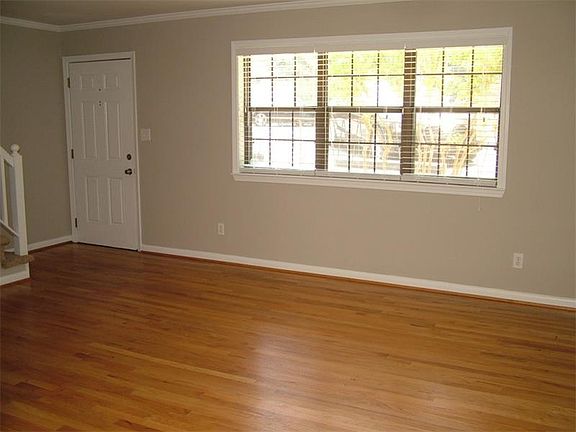 4th image of 1685 Briarcliff Rd #4