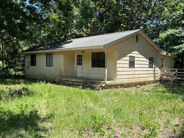 1687 Dr Martin Luther King Jr Memorial Rd, Crawfordville, FL 32327