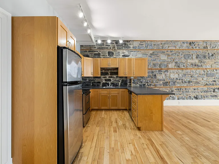 200A Ontario St #6 — Photo 18