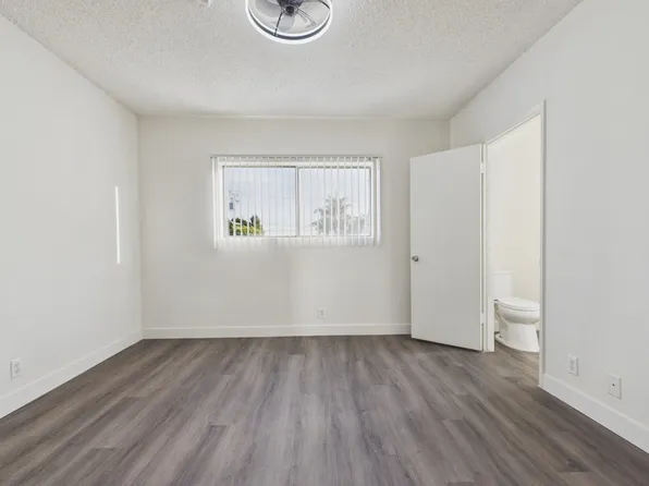 Cedar Court Apartments, 9853 Cedar St #13A, Bellflower, CA 90706