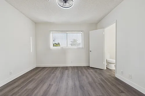 Cedar Court Apartments Photo 1