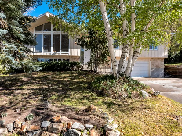 8971 S Alpen Way, Cottonwood Heights, UT 84121