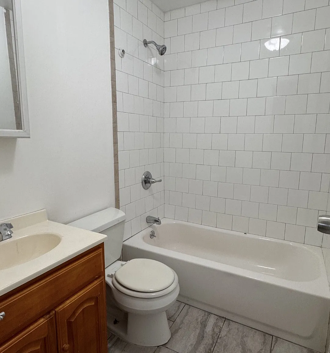 Cerrato Ln, Yonkers — Photo 4