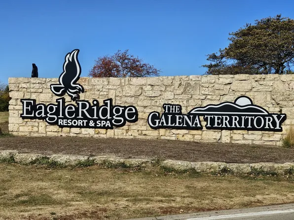 104 W Guilford Rd #27, Galena, IL 61036