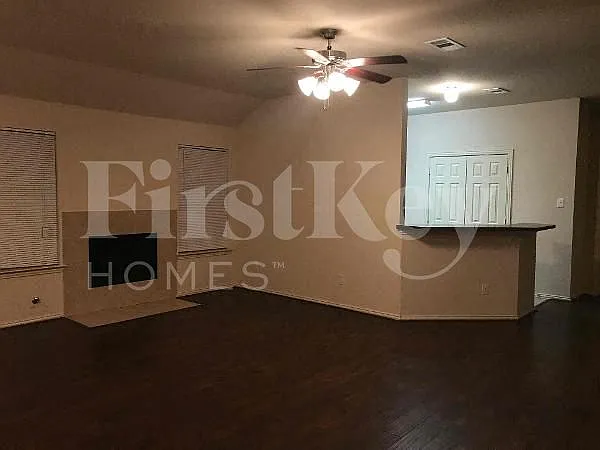 1218 Jewell Ln — Photo 19