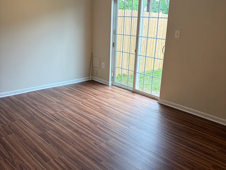 18340 Roy Croft Dr — Photo 14
