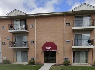 1900 Canal St APT 1C, Blue Island, IL 60406