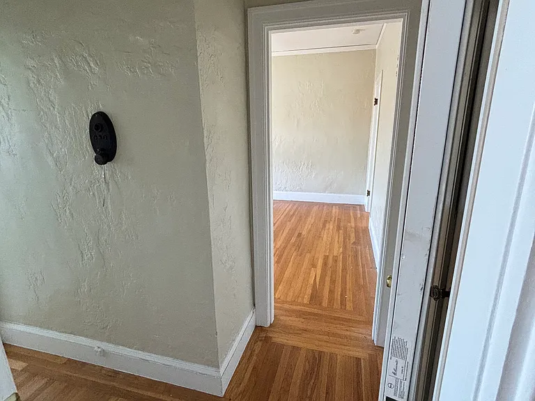 6321 Dover St #14 — Photo 2