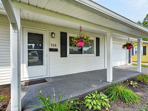 4th image of 701 N Berkley Rd