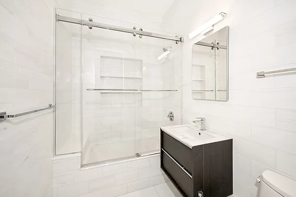 Rented by Compass | media 9