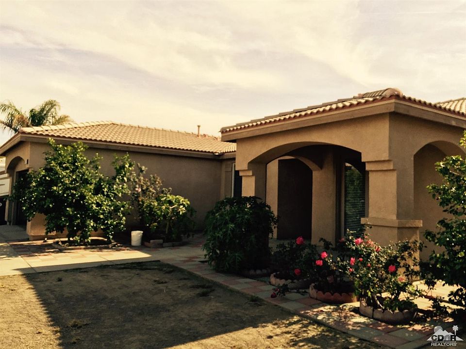 1st image of 80729 Mountain Mesa Dr