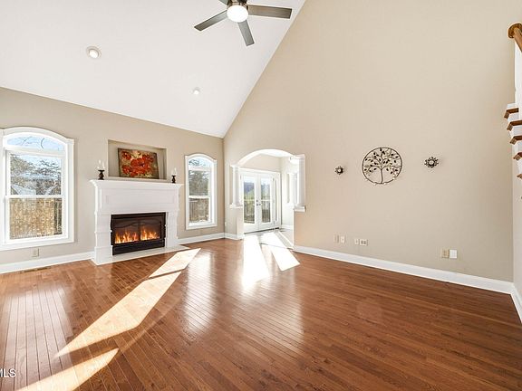 5th image of 389 Worley Vance Rd