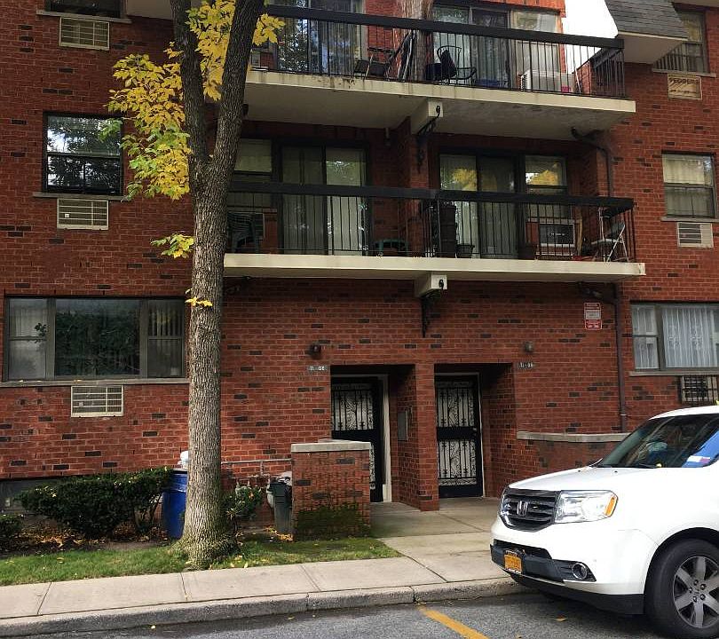 2nd image of 7108 Sutton Pl #3