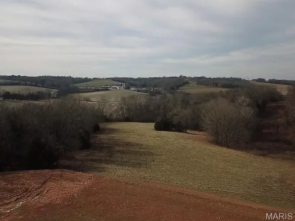 Highway V, Villa Ridge, MO 63089