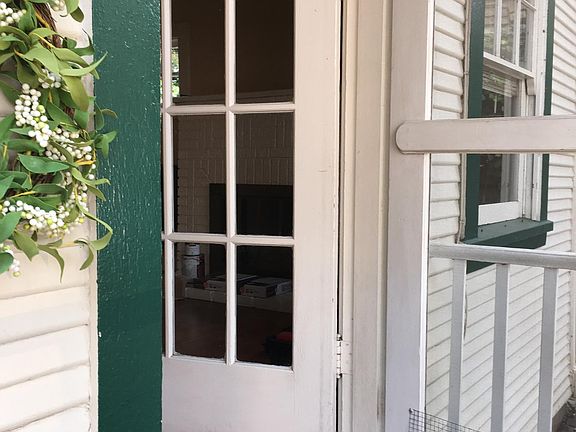5th image of 731 Harvard Ave