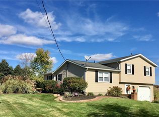 8520 Sterling Rd, Sterling, OH 44276