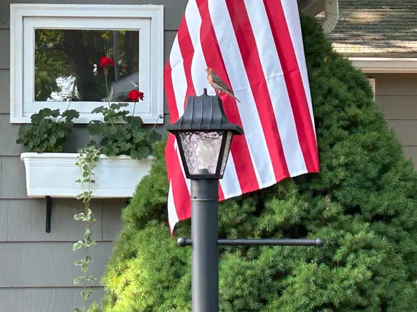 25 1st Street, Madison, CT 06443