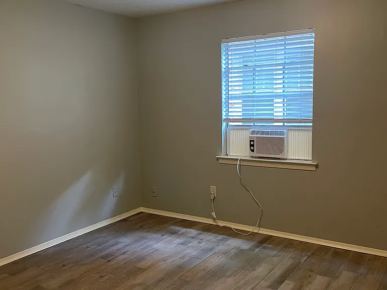 3646 Spottswood Ave #1 — Photo 14