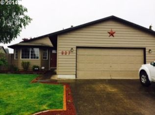 837 SE 7th Ave, Canby, OR 97013