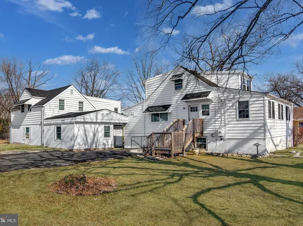 6578 Edsall Rd, Alexandria, VA 22312