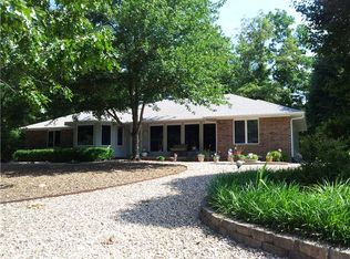 48 Eddleston Dr, Bella Vista, AR 72715