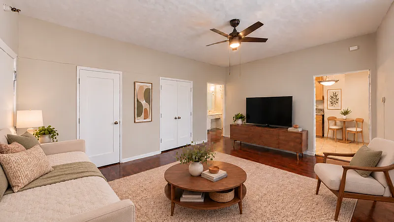 Studio, 1.0 bath, 400 sqft, $1,575 — Photo 3