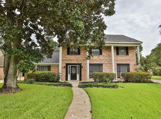 19706 Hurst Wood Dr, Humble, TX 77346