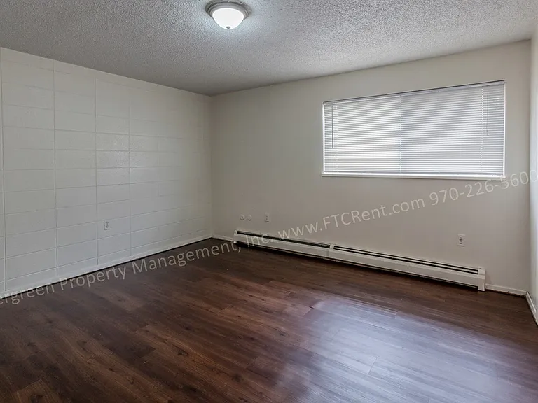 R-05 — Photo 14