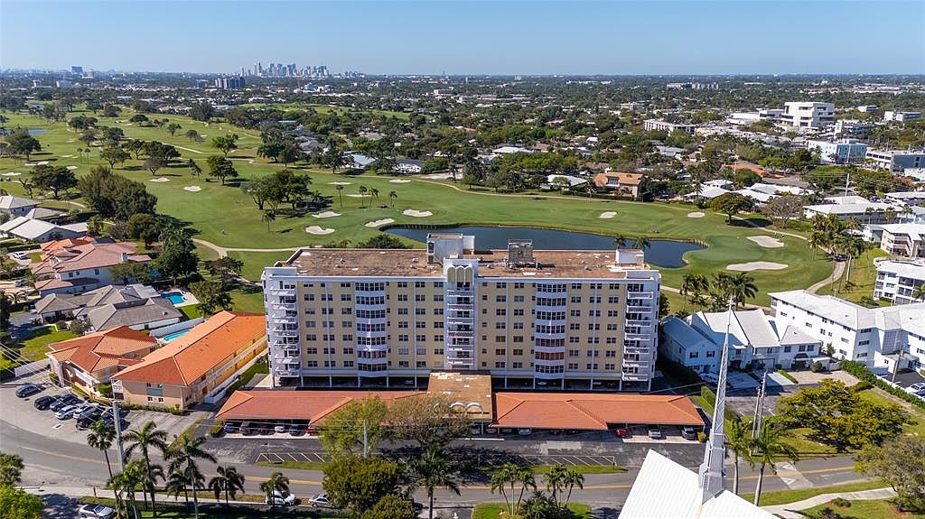 2500 NE 48th Ln #308