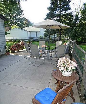 2nd image of 165 Pheasant Dr