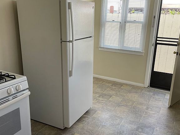 5th image of 3316 Adams Ave APT 28