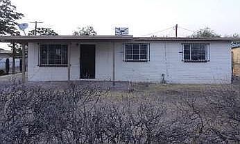 1st image of 1320 W Fresno St